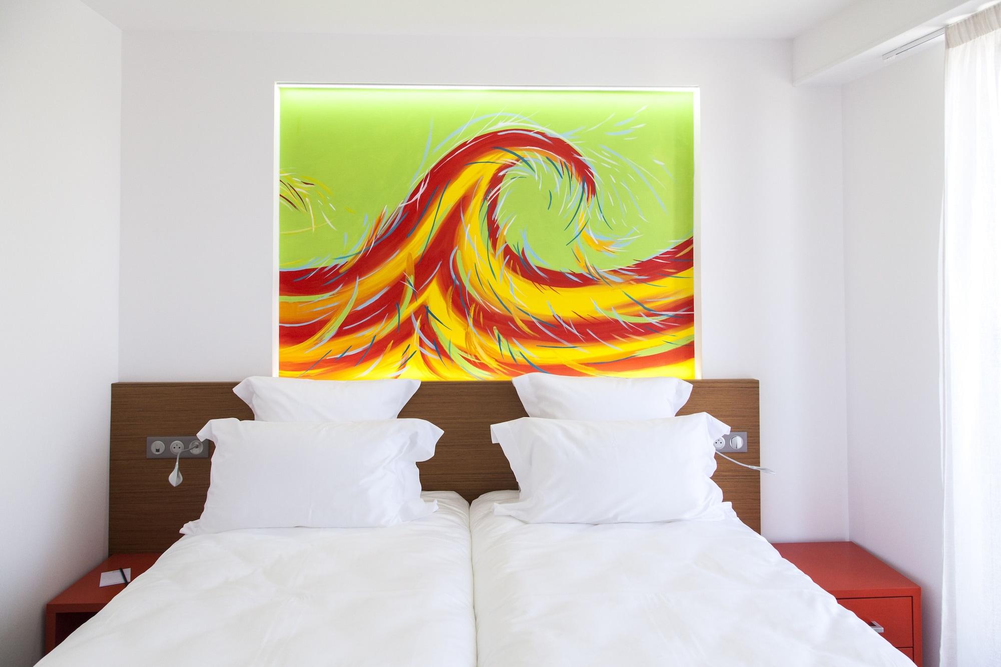 Best Western Arcachon Le Port Экстерьер фото